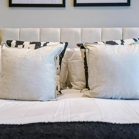 Centre Flat With A Terrace *