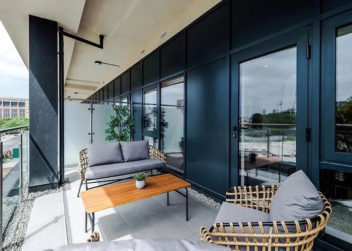 Centre Flat With A Terrace 利兹