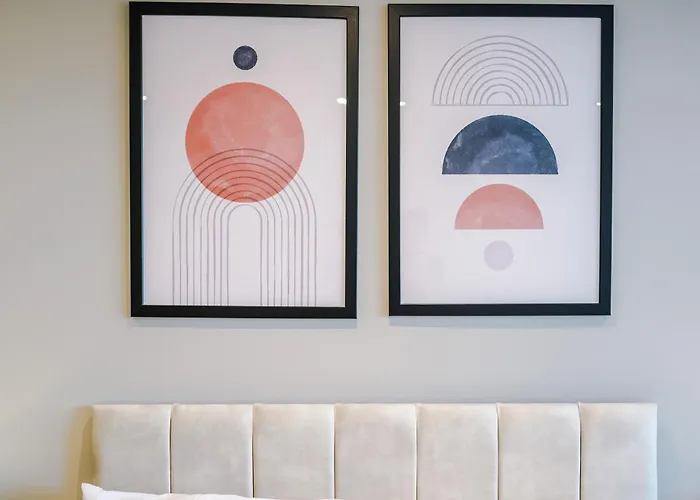 Centre Flat With A Terrace * 利兹