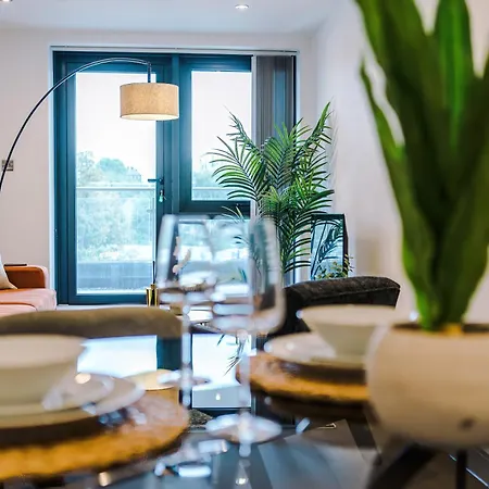 Centre Flat With A Terrace Apartment *