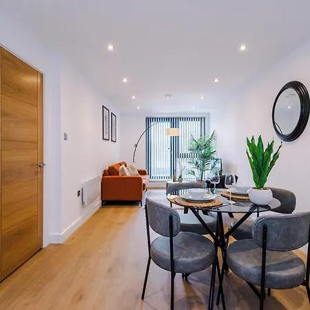 Centre Flat With A Terrace * Leeds (West Yorkshire)