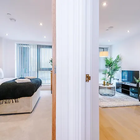 Centre Flat With A Terrace Apartment *
