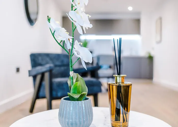 Апартаменти Centre Flat With A Terrace *