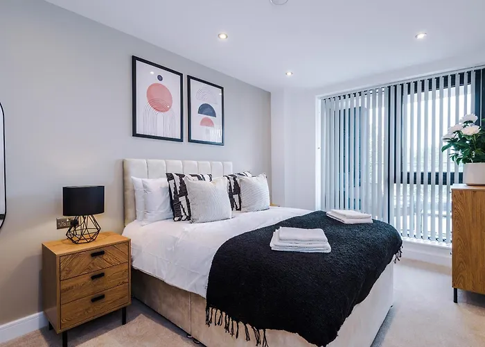 Centre Flat With A Terrace Апартаменти *