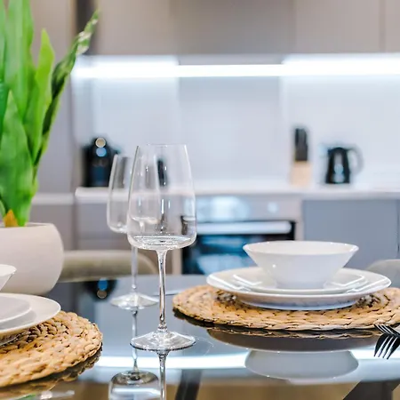 Centre Flat With A Terrace Leeds (West Yorkshire)